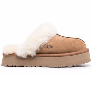 Women’s Ugg Disquette, Chesnut, Women’s size 8, new in box